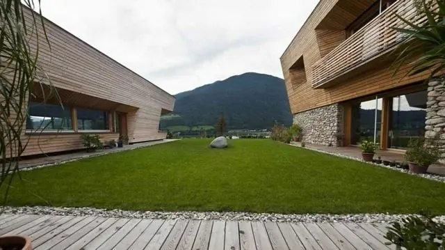 дизайнерская вилла House Brunner вид на центр дизайнерская вилла House Brunner вид на центр
