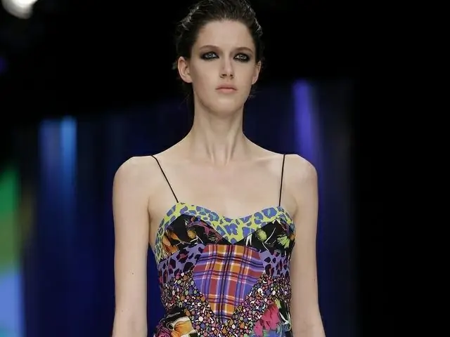 Интересная топовая коллекция Cavalli Интересная топовая коллекция Cavalli