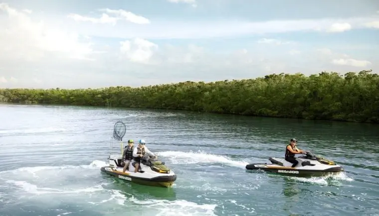 Seadoo-рыбалка-реактивный гидроцикл-новая-модель