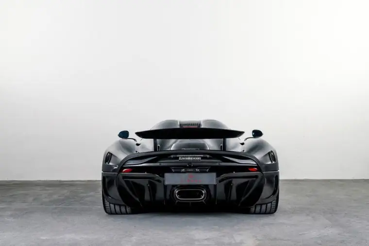 карбоновый гиперкар от koenigsegg карбоновый гиперкар от koenigsegg
