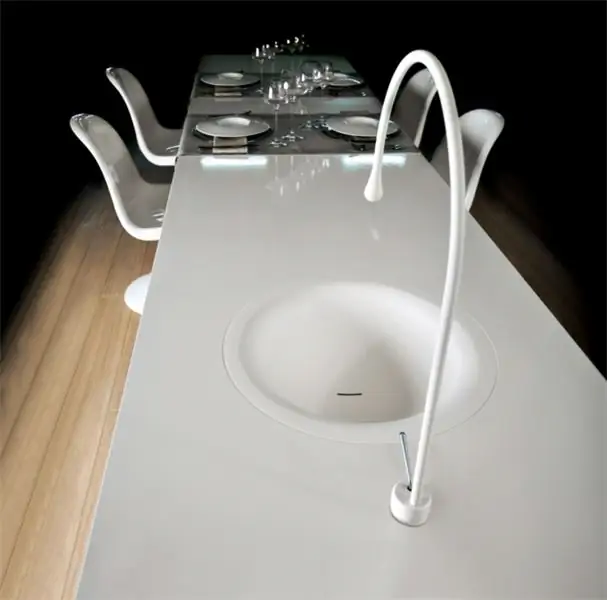 обеденный стол креативный gessi
