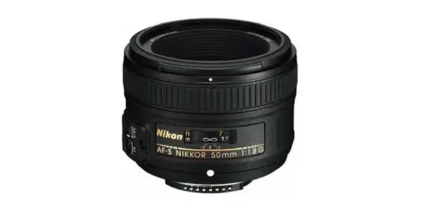 Объектив Nikon 50mm f/1.8G AF-S NIKKOR FX для цифровых зеркальных фотокамер Nikon