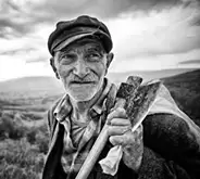 Потрясающие уличные фотографии Мустафы Дедеоглу