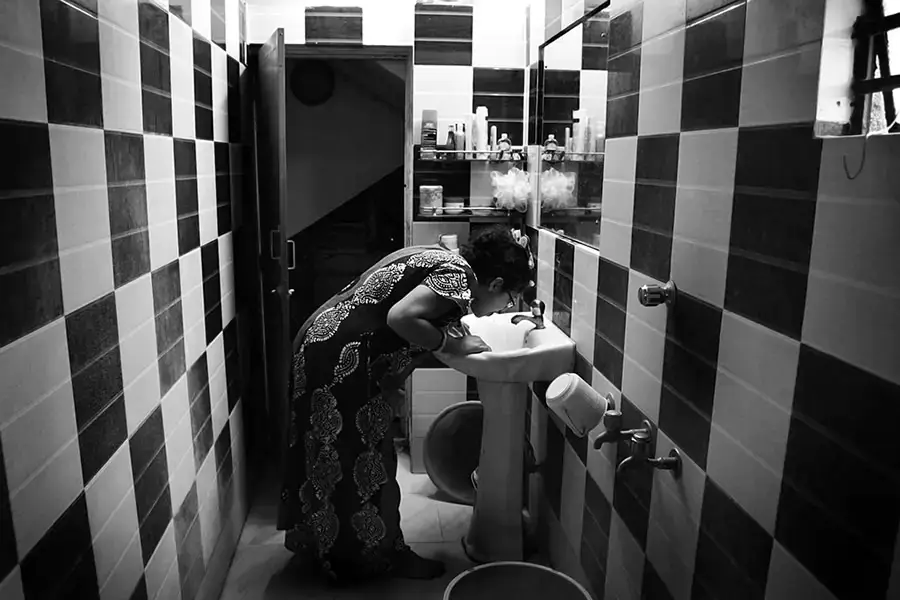 История девяти месяцев - серия фотографий индийского фотографа Сатыки Бисвас