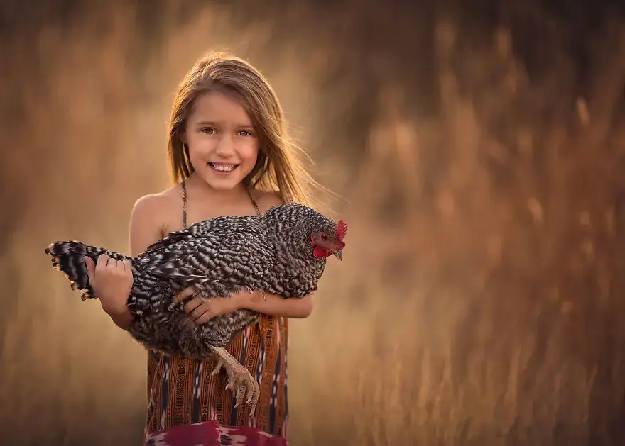 Лиза Холлоуэй: детские фотографии с сельскохозяйственными животными