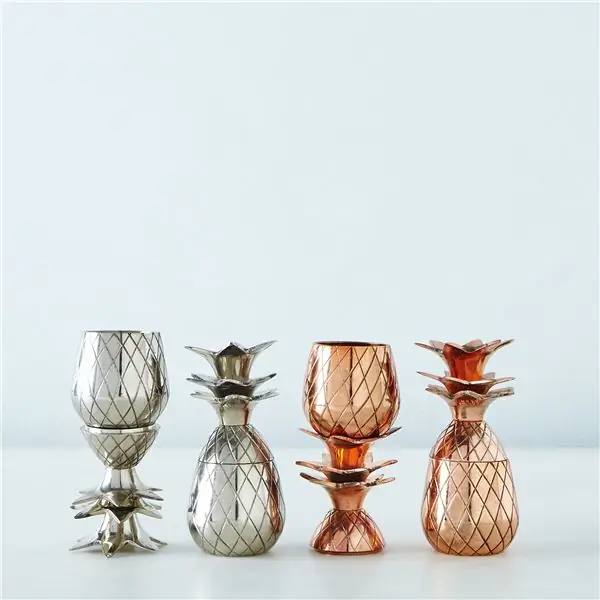 636ebc7e-7da3-4e8b-8746-4c7e8527b264-2015-1103 w-p-designs pineapple-shot-glass family rocky-luten 036 636ebc7e-7da3-4e8b-8746-4c7e8527b264-2015-1103 w-p-designs pineapple-shot-glass family rocky-luten 036