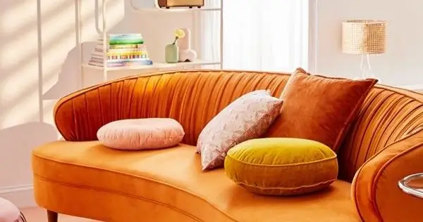 Первый взгляд: Весенняя коллекция мебели Urban Outfitters приземлилась