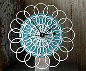 10 DIY кружевные настенные часы