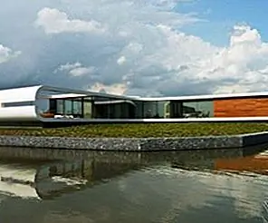 Вилла Waterfront отвечает на свое местоположение, исследуя подполье