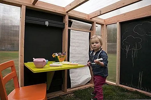 Prefab Playhouse от Modern Cabana