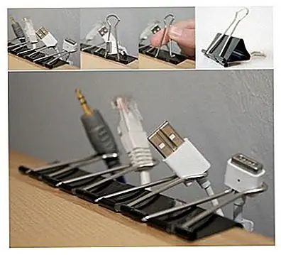 Другая проблема возникает при использовании USB-зарядных устройств. Когда вы отсоединяете устройство, зарядное устройство заканчивается на полу. Вы можете использовать держатели для бумаги, чтобы держать их красивыми и организованными на вашем столе. Они также всегда будут под рукой, когда они вам понадобятся.