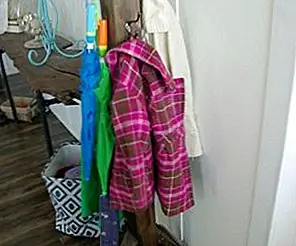 DIY Wood Coat Rack DIY Wood Coat Rack