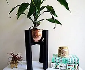 Медный древесный плантатор: Mid Century Inspired DIY Медный древесный плантатор: Mid Century Inspired DIY