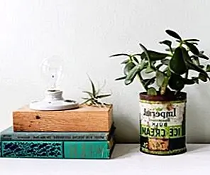 Деревянная деревянная настольная лампа DIY Деревянная деревянная настольная лампа DIY