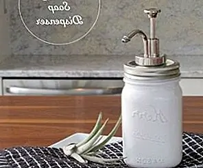 DIY Mason Jar Soap Dispenser DIY Mason Jar Soap Dispenser