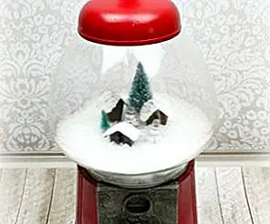 Сделайте Gumball Machine Snow Globe Decor Сделайте Gumball Machine Snow Globe Decor