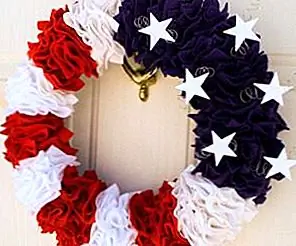 5 Fun & Patrioct 4 июля DIY Wreaths 5 Fun & Patrioct 4 июля DIY Wreaths