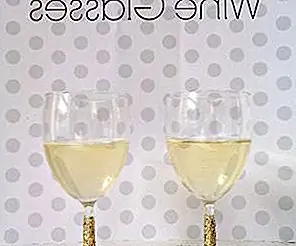 DIY: блестящие бокалы для вина