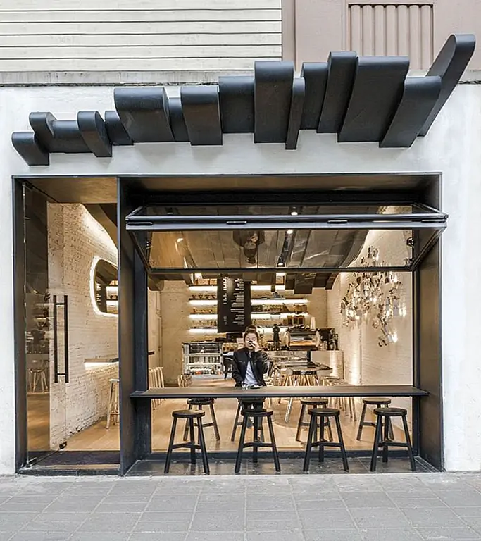 Café Aroma переведено в скульптурный дизайн в Шанхае