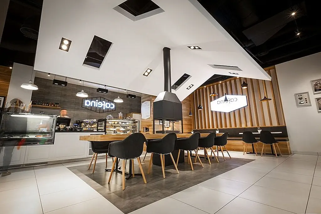 Новое кафе Cafeina заставляет гостей чувствовать себя как дома в The Mall