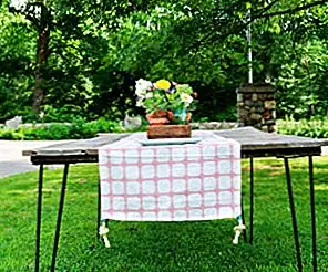 DIY Nautical Pillow Case Table Runner