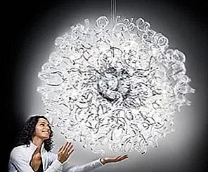 Lilac Astro Chandelier от Metallux
