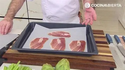 Бораго и артишоки с картофельным кремом