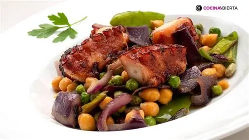 Жареный осьминог с овощами и нутом, вкусный рецепт вок от Карлоса Аргиньяно! Жареный осьминог с овощами и нутом, вкусный рецепт вок от Карлоса Аргиньяно!