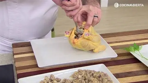 Пикантон с начинкой из каштанового пюре шаг 4