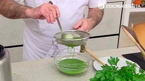 Каракатицы на гриле с чесноком и петрушкой