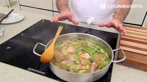 Бурый рис с овощами и кроликом Бурый рис с овощами и кроликом