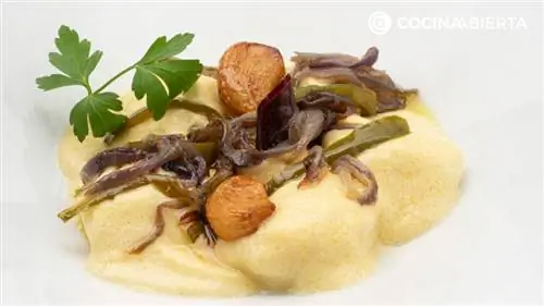 Щечки трески Club Ranero: классический и вкусный рыбный рецепт, приготовленный Карлосом Аргиньяно Щечки трески Club Ranero: классический и вкусный рыбный рецепт, приготовленный Карлосом Аргиньяно