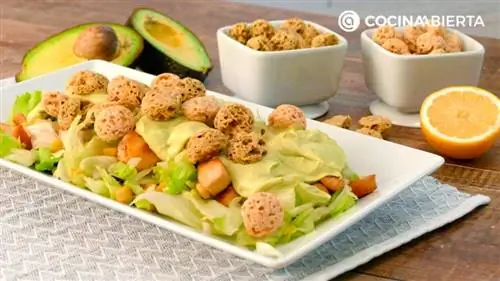 Куриный салат с домашним майонезом из авокадо, просто и оригинально!