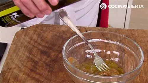 Салат из фаршированных листьев Салат из фаршированных листьев