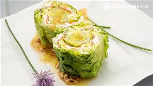 Салат с сердечками, фаршированными сыром и копченым лососем: здоровое наслаждение от Карлоса Аргиньяно
