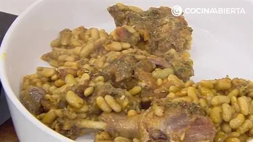 Фасоль с утиными бедрами в конфи Фасоль с утиными бедрами в конфи