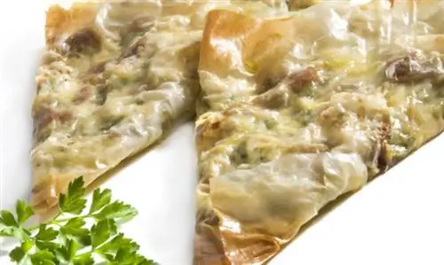 Треугольники с куриным сыром