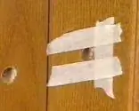 Как поменять ручку шкафа Как поменять ручку шкафа