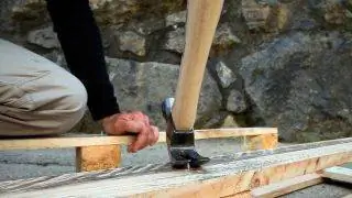 вытащить гвозди из дерева вытащить гвозди из дерева