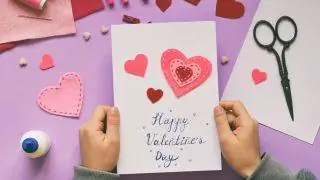 Открытка с сердечками из фетра шаг 2 Открытка с сердечками из фетра шаг 2