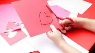 Открытка с картонными сердечками шаг 1 Открытка с картонными сердечками шаг 1