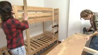 Детская комната с двухъярусными кроватями и 3 ступенькой горки Детская комната с двухъярусными кроватями и 3 ступенькой горки
