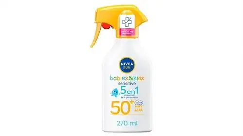 Лучшие солнцезащитные средства по версии OCU: Nivea Babies&kids Sensitive Protect