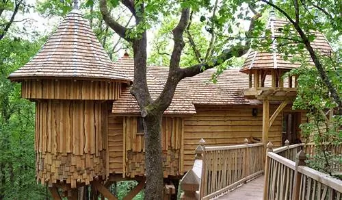 Внешний вид салона Spa Puybéton. Внешний вид салона Spa Puybéton.