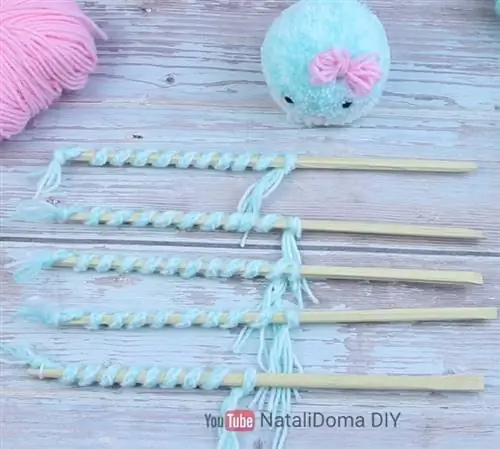 Симпатичная медуза из пряжи DIY проект