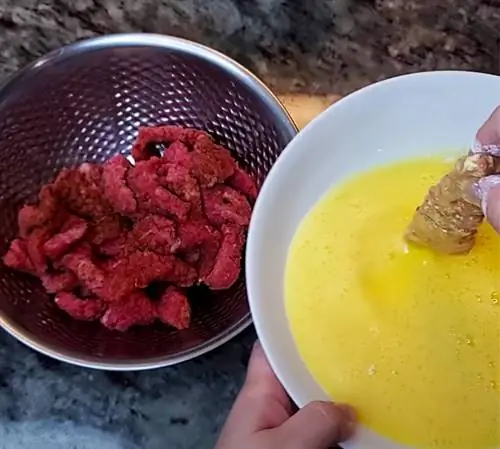 Как приготовить жареный стейк из курицы - Рецепт деревенского соуса - Жареные стейк-пальчики - Рецепт куриных стейков-пальчиков