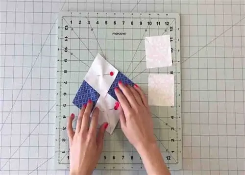 Изготовление деталей для сложенного лоскутного одеяла.