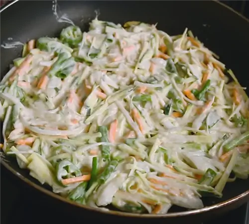Простой и вкусный рецепт блинов с овощами