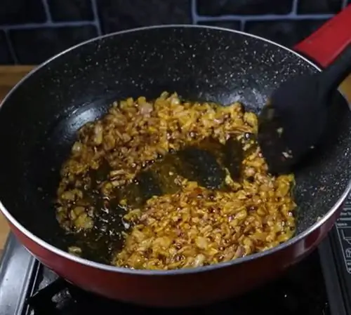 Рецепт пряной пасты с чесноком и креветками
