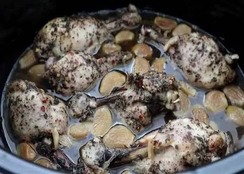 Медленное приготовление куриных голеней Медленное приготовление куриных голеней